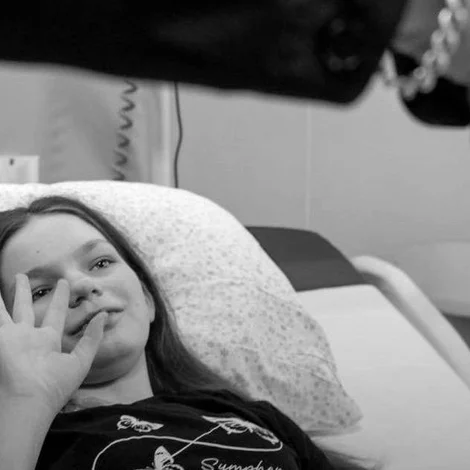Анджелина Джоли и Полина: Психологический кейс, который меняет процесс реабилитации