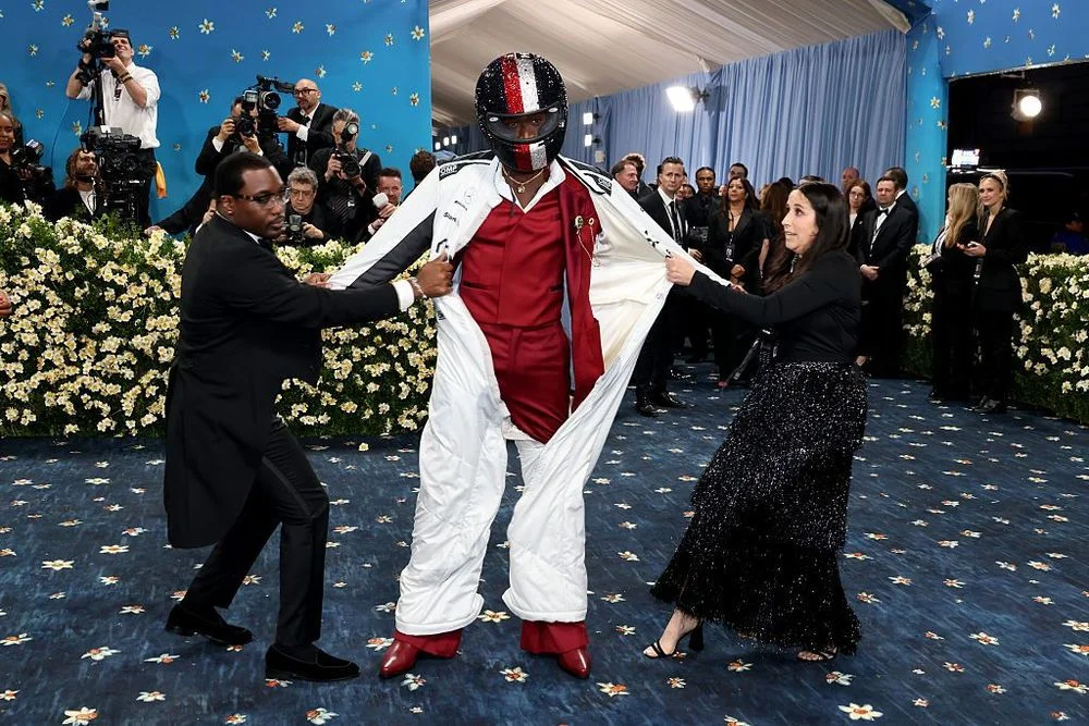 Met Gala-2025: коли чоловічий одяг говорить про тривогу, ідентичність і спротив
