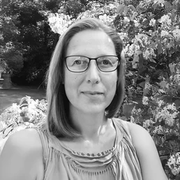 Луиз КЕНВАРД