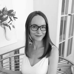 Юлія ПЕТРИЧЕНКО