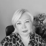 Іванна ДОВЖЕНКО